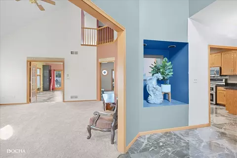 Entry Way - 365 E Pine Meadow Ct, Morris, IL 60450 photo 3 of 4