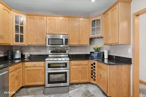 Kitchen - 365 E Pine Meadow Ct, Morris, IL 60450 photo 1 of 3