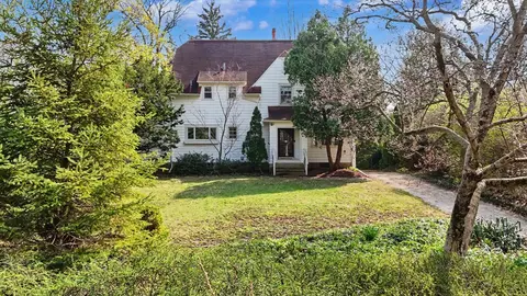 705 W Michigan Ave, Urbana, IL 61801
