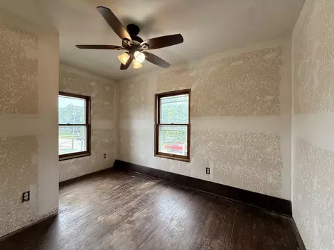 Bedroom - 1005 E Main St, Clinton, IL 61727 photo 1 of 4