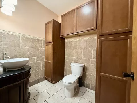 Bath - 1005 E Main St, Clinton, IL 61727 photo 1 of 2