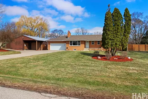 12416 W Paddock Ave, Beach Park, IL 60087