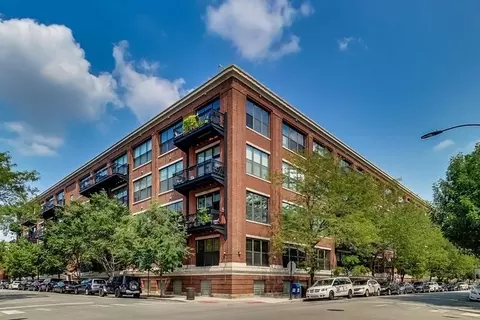 1040 W Adams St #333, Chicago, IL 60607