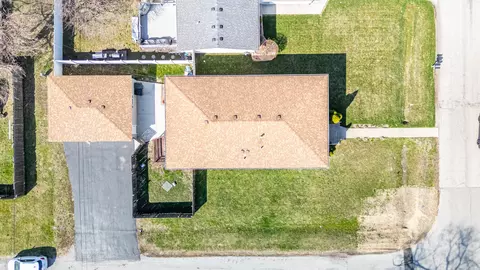 View/Area - 16446 Spaulding Ave, Markham, IL 60428 photo 4 of 8