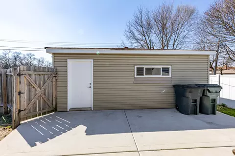 Other - 16446 Spaulding Ave, Markham, IL 60428 photo 6 of 8