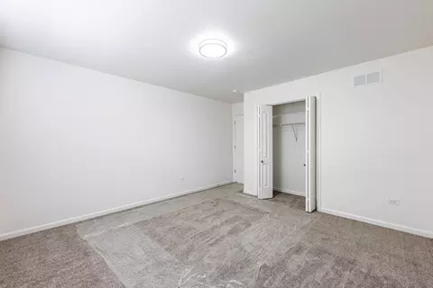 Bedroom - 16446 Spaulding Ave, Markham, IL 60428 photo 4 of 6