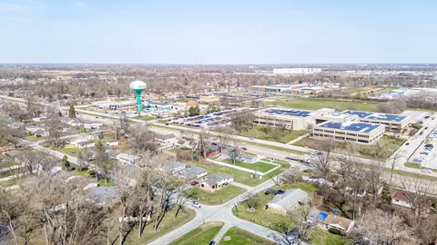 View/Area - 16446 Spaulding Ave, Markham, IL 60428 photo 6 of 8