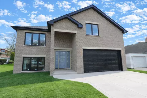 9615 S California Ave, Evergreen Park, IL 60805