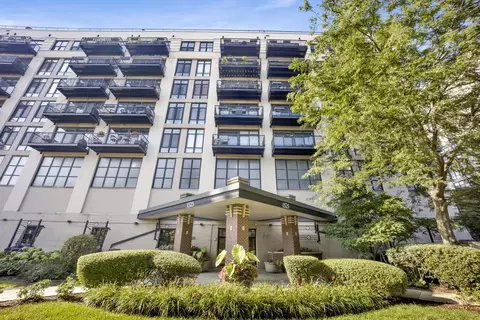 1525 S Sangamon St #610, Chicago, IL 60608
