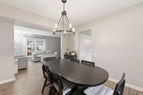 Dining - 1880 Gleneagle Cir, Elgin, IL 60123 photo 1 of 2