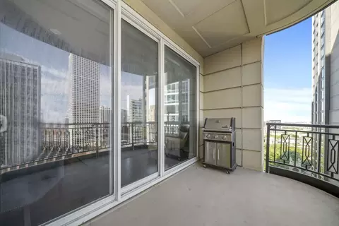 10 E Delaware Pl #18E, Chicago, IL 60611 photo 36