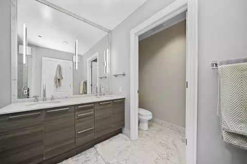 10 E Delaware Pl #18E, Chicago, IL 60611 photo 23