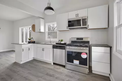 Kitchen - 38169 N 3rd Ave, Spring Grove, IL 60081 photo 3 of 3