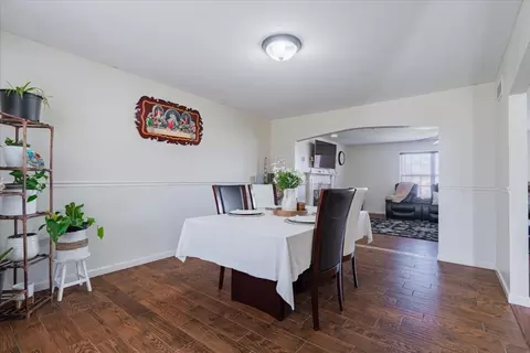 Dining - 2511 Grey Fox Trl, Bloomington, IL 61705 photo 1 of 2