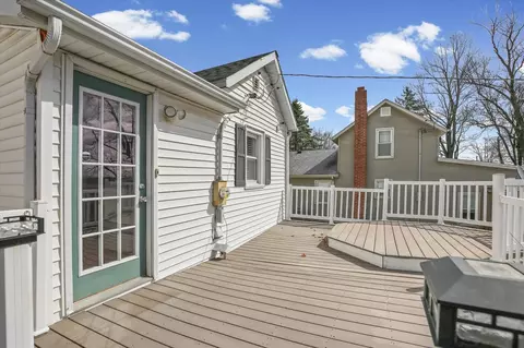 Exterior - 107 E Washington St, Congerville, IL 61729 photo 5 of 13