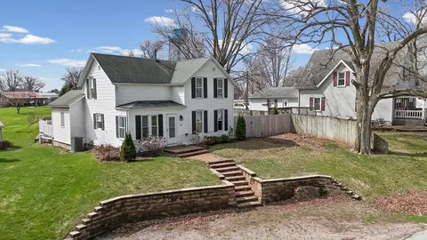Other - 107 E Washington St, Congerville, IL 61729 photo 2 of 10