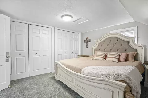 Bedroom - 107 E Washington St, Congerville, IL 61729 photo 4 of 5