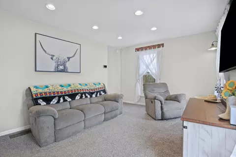 Living - 107 E Washington St, Congerville, IL 61729 photo 3 of 3