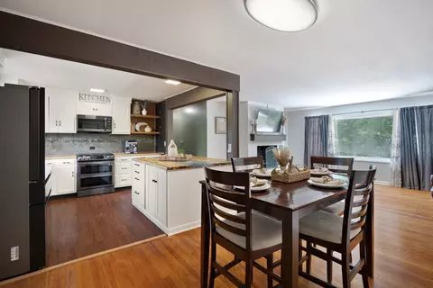 Kitchen - 703 Crestview Dr, Ingleside, IL 60041 photo 1 of 6
