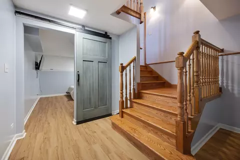 Entry Way - 703 Crestview Dr, Ingleside, IL 60041 photo 2 of 3