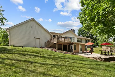 Exterior - 703 Crestview Dr, Ingleside, IL 60041 photo 4 of 7