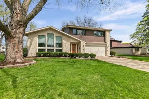 Undisclosed, Arlington Heights, IL 60004