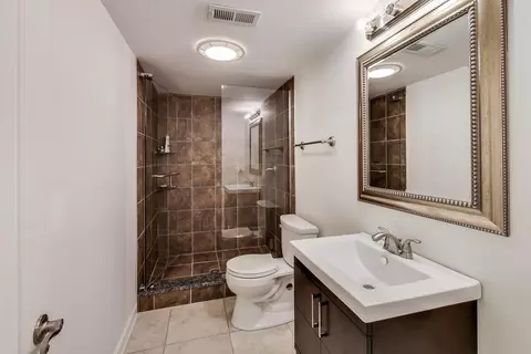 Bath - 2824 Central Rd, Glenview, IL 60025 photo 7 of 7