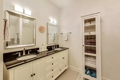 Bath - 2824 Central Rd, Glenview, IL 60025 photo 5 of 7