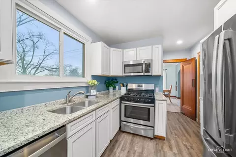 Other - 644 Columbia Ave, Elgin, IL 60120 photo 2 of 7