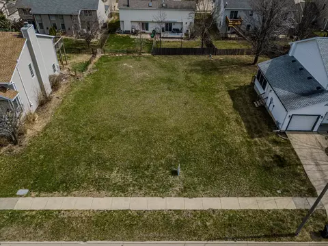 13001302 Henry Normal St, Normal, IL 61761
