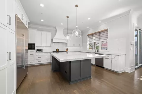 Kitchen - 619 Jackson Ave, River Forest, IL 60305 photo 1 of 2