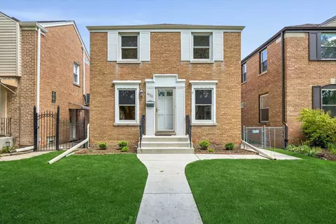 4135 N Pontiac Ave, Chicago, IL 60634