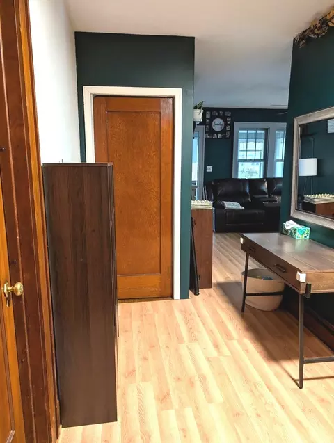 Entry Way - 937 25th St, Moline, IL 61265 photo 1 of 5