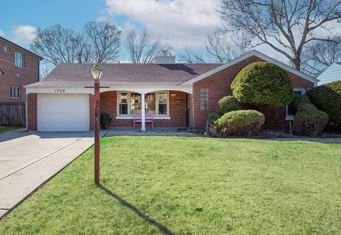 1750 Potter Rd, Park Ridge, IL 60068