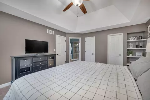 Bedroom - 208 Santos Ave, Minooka, IL 60447 photo 2 of 6