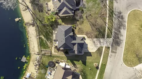 View/Area - 208 Santos Ave, Minooka, IL 60447 photo 4 of 10