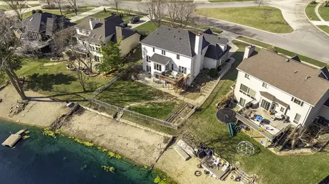 View/Area - 208 Santos Ave, Minooka, IL 60447 photo 1 of 10