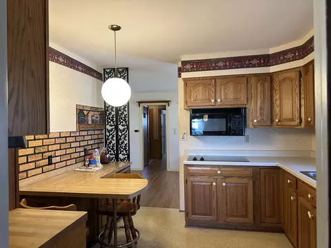 Kitchen - 505 S Jackson St, Morrison, IL 61270 photo 2 of 2