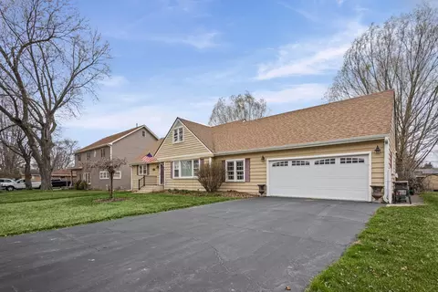 Other - 420 Summit St, Algonquin, IL 60102 photo 9 of 9