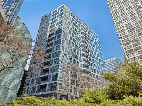 403 N Wabash Ave #14B, Chicago, IL 60611