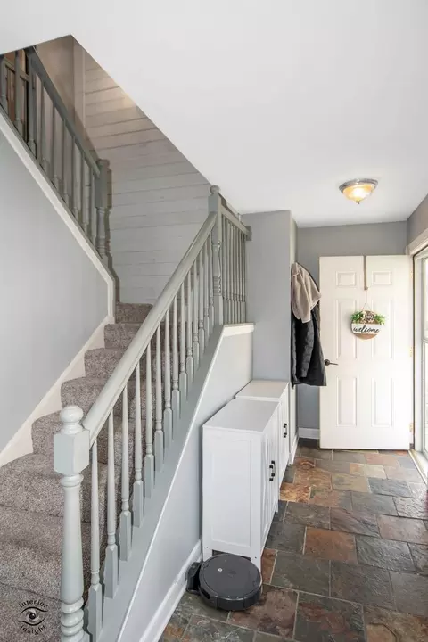 Entry Way - 25181 Faraday Rd, Manhattan, IL 60442 photo 2 of 2