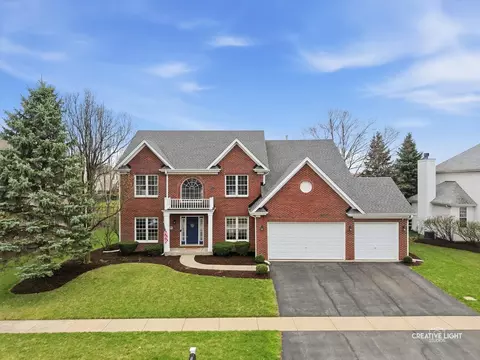 39 W771 Benton Ln, Geneva, IL 60134