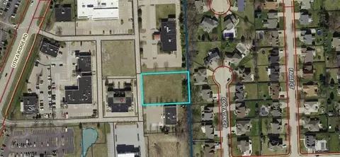 5000 Utica Ridge Rd, Davenport, IA 52807