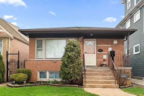 6421 S Knox Ave, Chicago, IL 60629