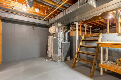 Other - 1122 Creekside Dr, Wheaton, IL 60189 photo 10 of 13