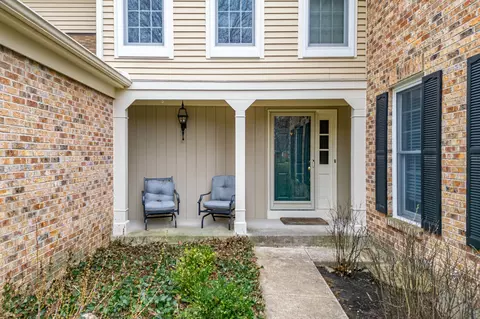 Exterior - 1122 Creekside Dr, Wheaton, IL 60189 photo 3 of 4