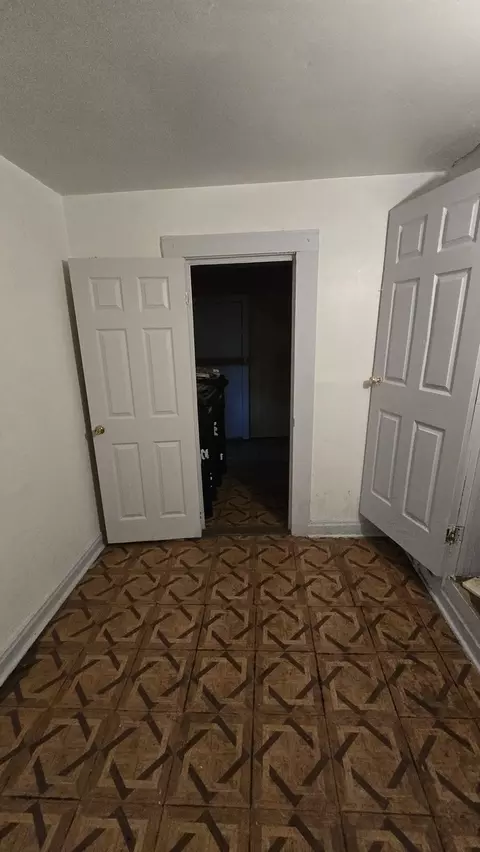 118 W 103rd Pl, Chicago, IL 60628 photo 8