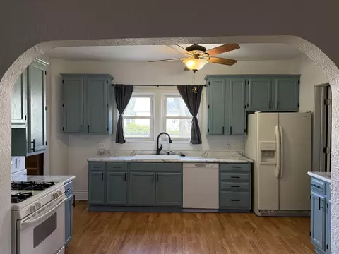307 E Willow St, Normal, IL 61761 photo 7