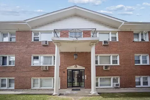 10105 Hartford Ct #GB, Schiller Park, IL 60176