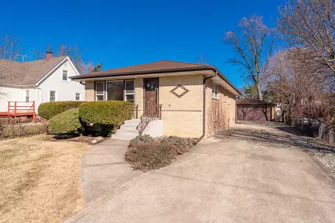 333 Barron St, Bensenville, IL 60106